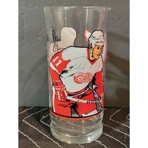 Vintage‎ 1998 Little Caesars Souvenir Red Wing Glass